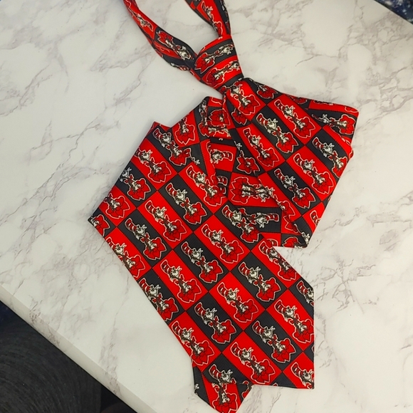 Dr. Seuss Other - Dr. Seuss Heart Tie